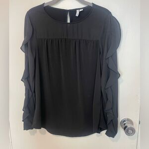 Elle Women's ladies Ruffled Sleeve black blouse shirt detailed sz XS